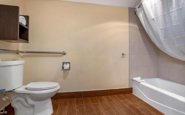 Best Western Salisbury Plaza