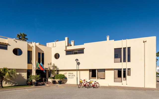 Praia da Lota Resort - Hotel & Apartments