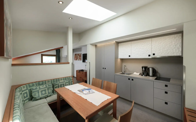 Harmls Aparthotel