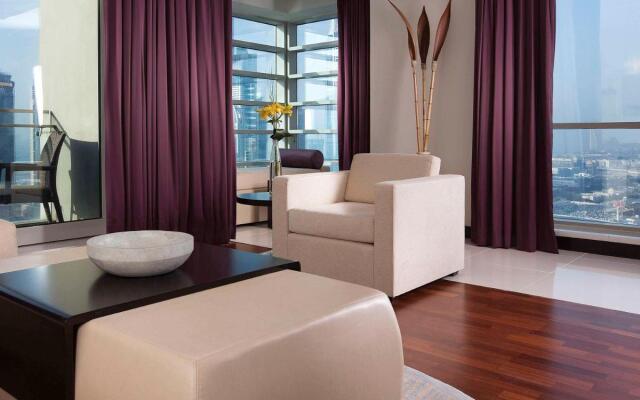 Pullman Dubai Jumeirah Lakes Towers - Hotel & Residence