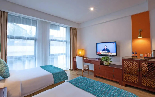Wan Tsui Tong Riverside Hotel