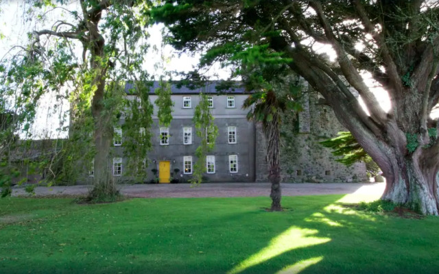 Killiane Castle Country House & Farm