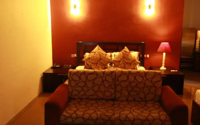 The Canes Boutique Hotel