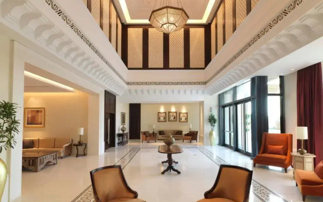 Bab Al Qasr Hotel & Residences
