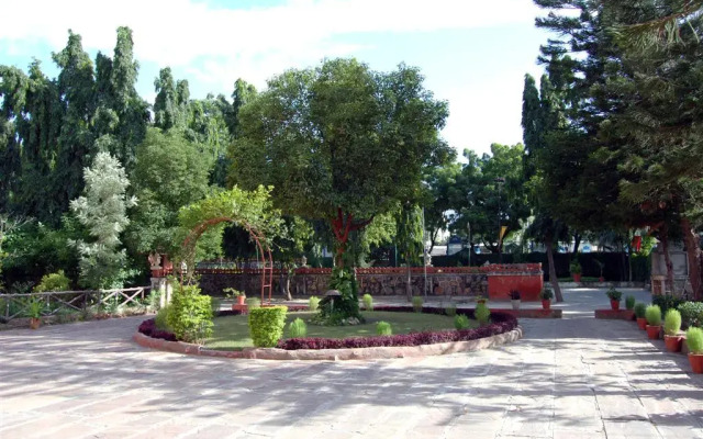 Oriental Palace Resort