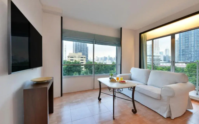 Royal View Resort