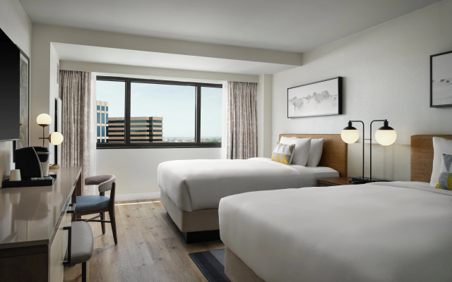 Sonesta Irvine