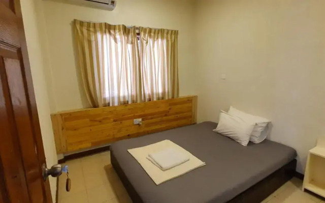 Surf Deck Guest House