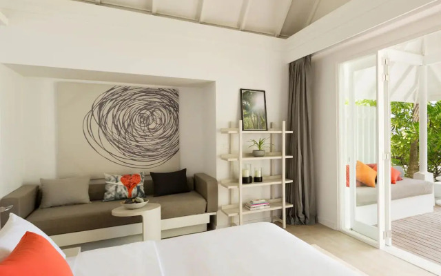 Lux South Ari Atoll Resort