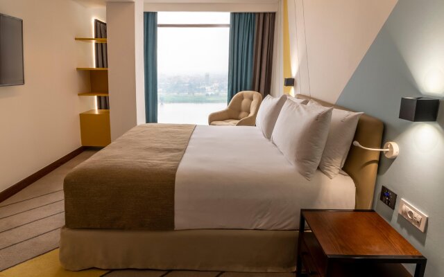 Holiday Inn Hotel & Suites Cairo Maadi, an IHG Hotel