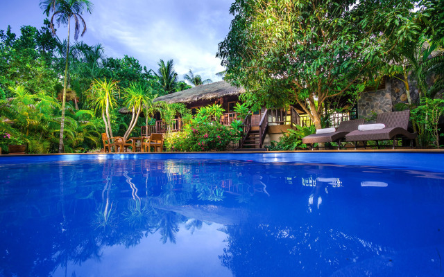 Koh Jum Beach Villas