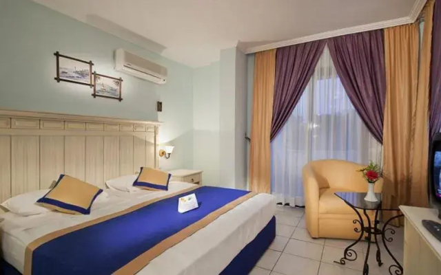 Sandy Beach Hotel - All Inclusive