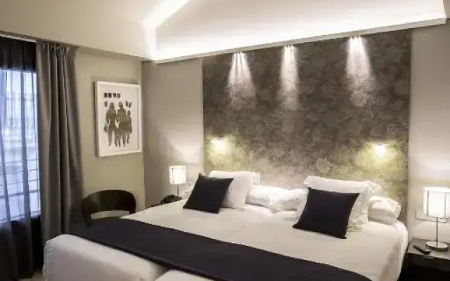 Vincci Mercat Hotel