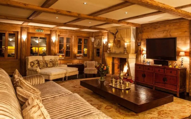 L.Raphael Chalet Verbier
