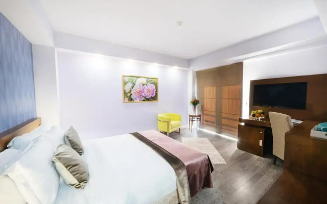 Phoenicia Comfort Hotel