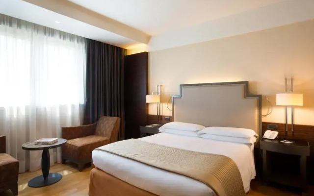 Starhotels Grand Milan