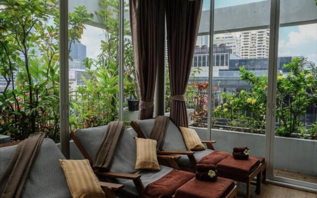 Sabai Sathorn Serviced Apartment