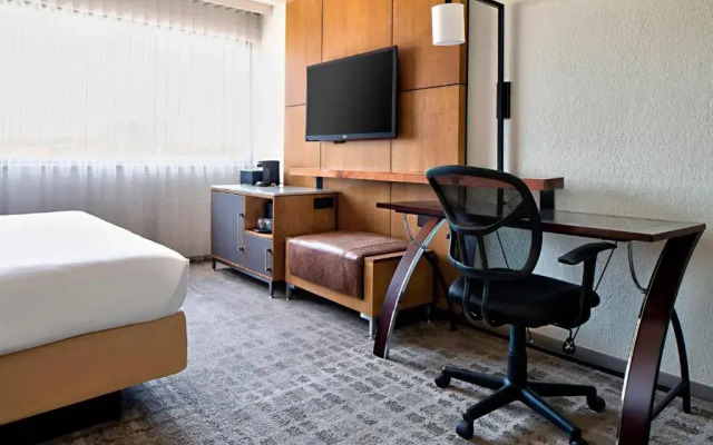 San Antonio Marriott Northwest Medical Center Hotel