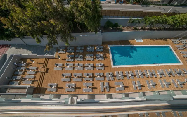 Rhodes Beach Hotel