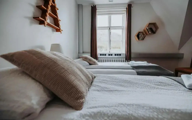 Heradsskolinn Historic Guesthouse