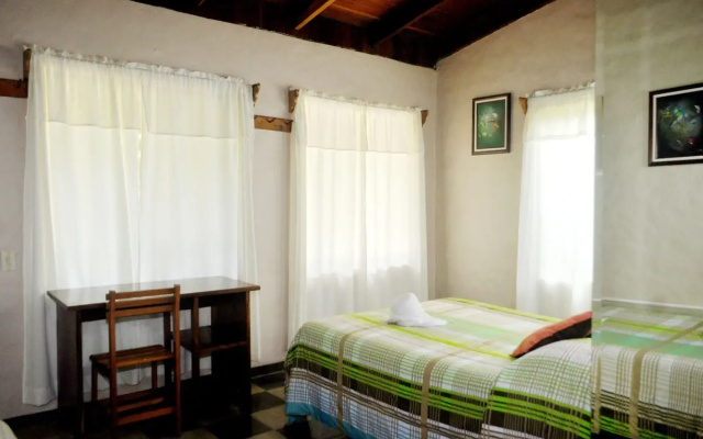 El Bosque Trails & Eco-Lodge