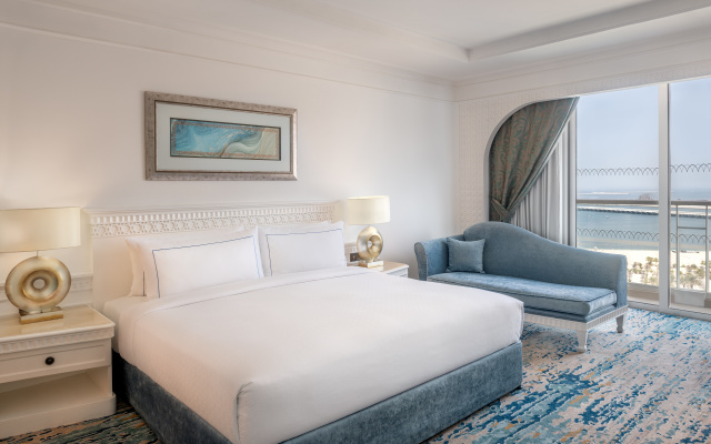 Al Habtoor Grand Resort, Autograph Collection®