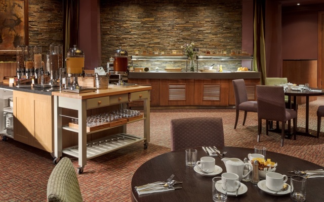 DoubleTree by Hilton Glasgow Westerwood Spa & Golf Resort