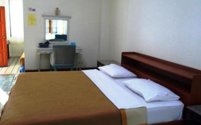 Tararom Budget Hotel