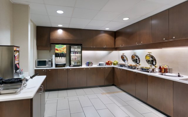 Отель Residence Inn by Marriott Greenville