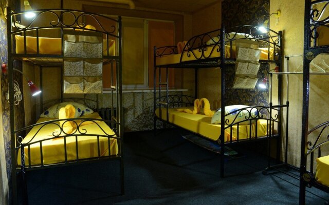 Hostel Shpinat on Fedoseenko Street 17