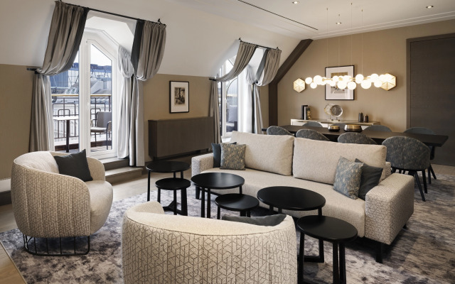 Hilton Vienna Plaza
