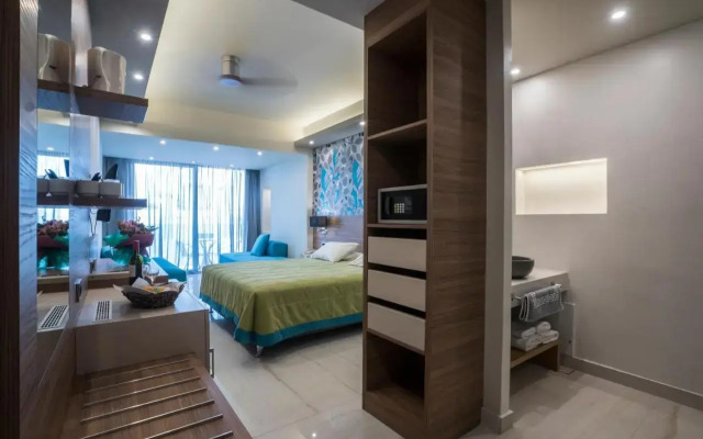 Atrion Hotel