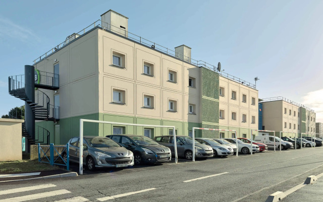 B&B Hotel Cergy Pierrelaye