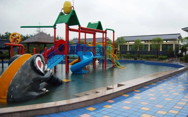 Daqin Hot Spring Hotel