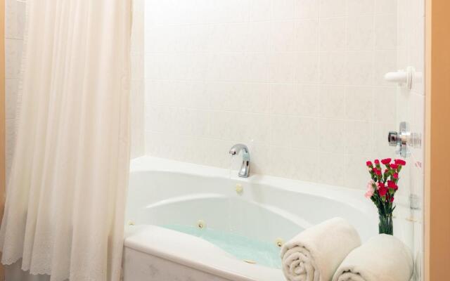 The Palmer House Inn