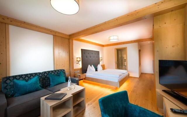 Hotel Alpina