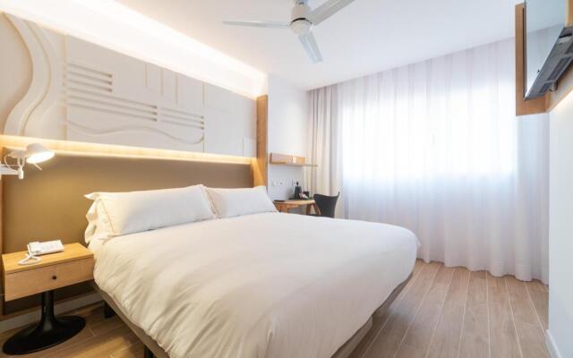Senator Cala Millor Hotel