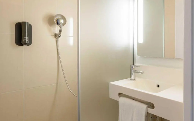 B&B HOTEL Toulouse Purpan Zénith