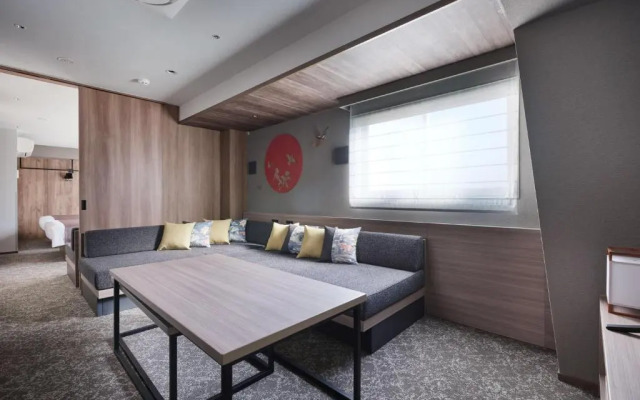 MONday Apart Premium Kyoto Sta. Kamogawa