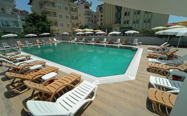 Hedef Kleopatra Golden Sun Hotel