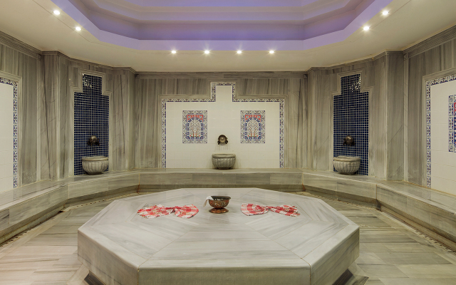 Crystal Tat Beach Golf Resort & Spa - All Inclusive