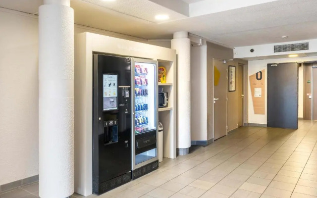 B&B HOTEL Angers 2 Université