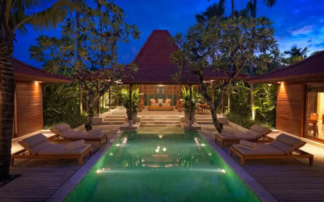 The Legian Bali & The Club at The Legian Bali