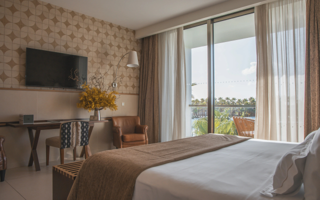 Курорт Wine & Books by the Sea, Algarve