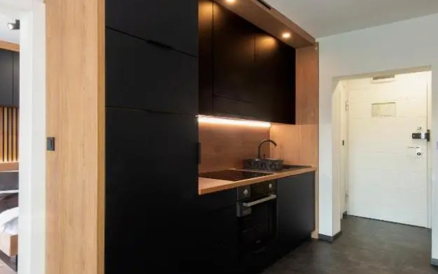 Jazine Lux Apartments