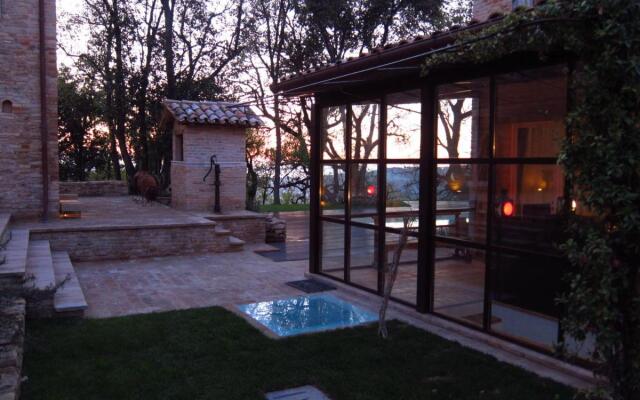 Castello di Granarola Relais – Adults Friendly