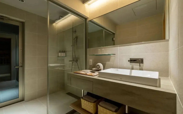 Отель Nazuna Kyoto Tsubaki St.