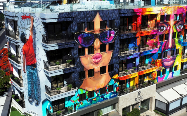 Rise Street Art Hotel