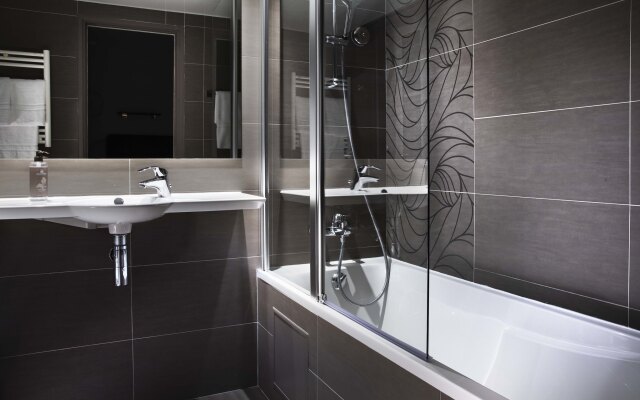 Hôtel Eiffel Saint Charles