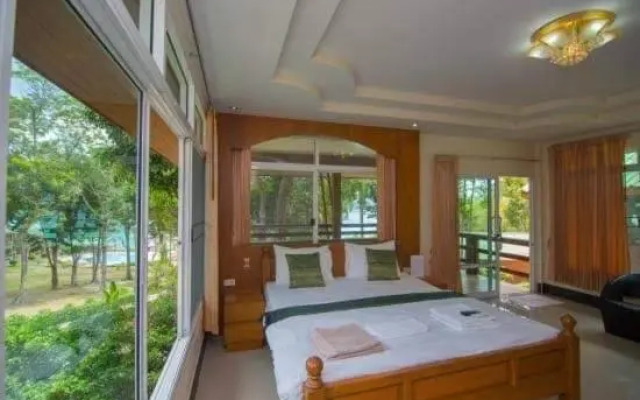 Mountain Resort Koh Lipe